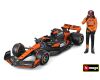 Bburago 1:24 RACE Formula F1 - McLaren F1 Team MCL38(2024) #81 (Oscar Piastr) -with driver and decor
