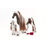 Royal Breeds - Kůň 20 cm s hříbátkem 8 cm