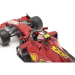 Bburago 1:18 červené Ferrari SF 1000