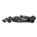 Bburago 1:24 Formule F1 Mercedes-AMG Petronas W14 E Performance(2023) nr.44 Lewis Hamilton