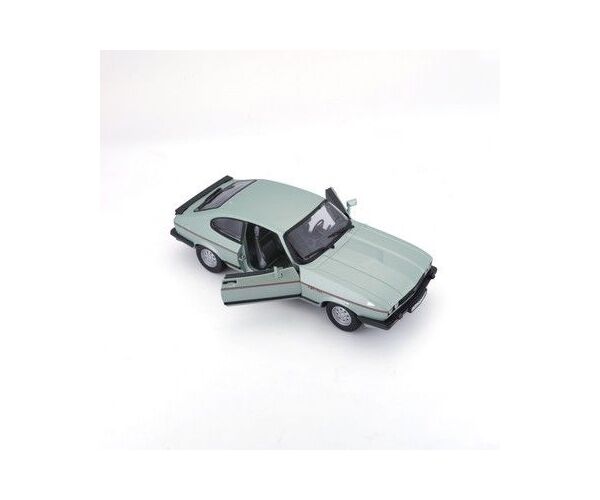 Bburago 1:24 Plus Ford Capri 1982 Light Green