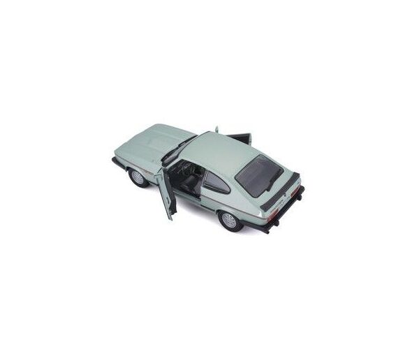 Bburago 1:24 Plus Ford Capri 1982 Light Green