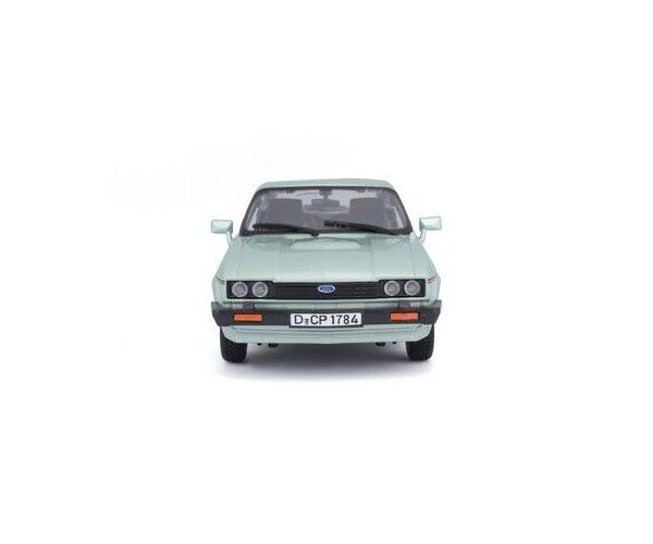 Bburago 1:24 Plus Ford Capri 1982 Light Green