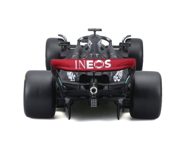 Bburago 1:24 Formule F1 Mercedes-AMG Petronas W14 E Performance(2023) nr.63 George Russell