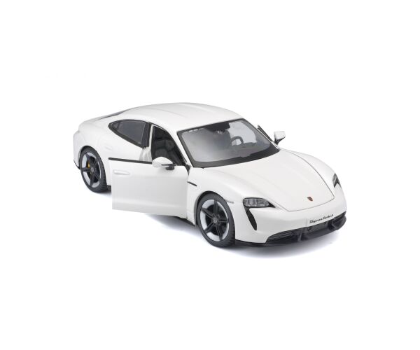 Bburago 1:24 Porsche Taycan Turbo S 2019 Carrara White