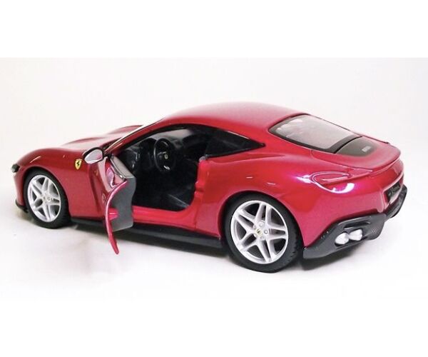 Bburago 1:24 Ferrari Roma Red