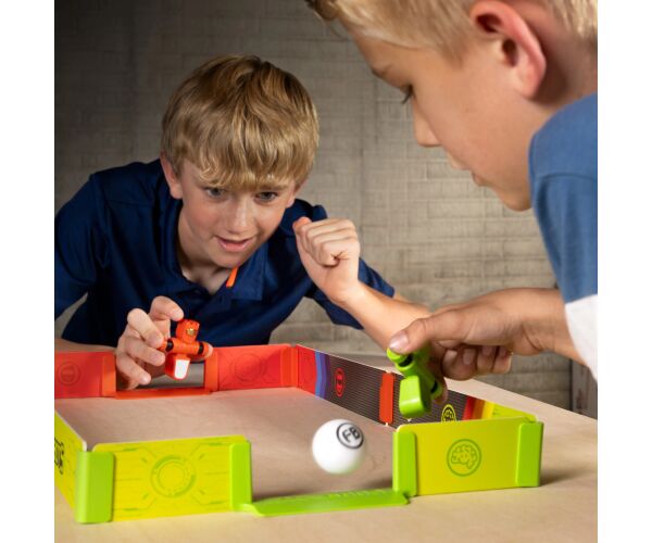 Fat Brain FOOSBOTS STADIUM BATTLE robo-fotbal se stadionem set