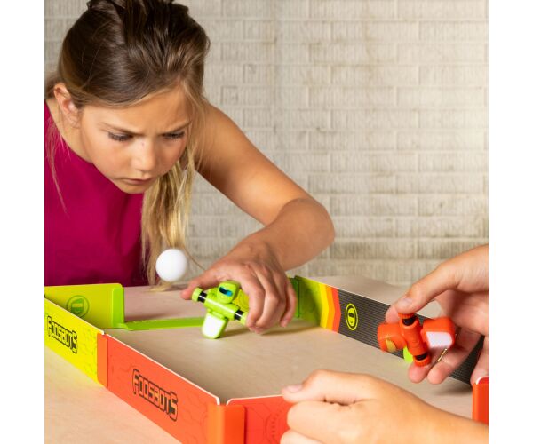Fat Brain FOOSBOTS STADIUM BATTLE robo-fotbal se stadionem set