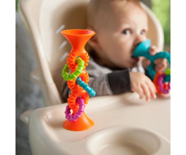 Fat Brain chrastítko pipSquiz Loops oranžové 15 cm
