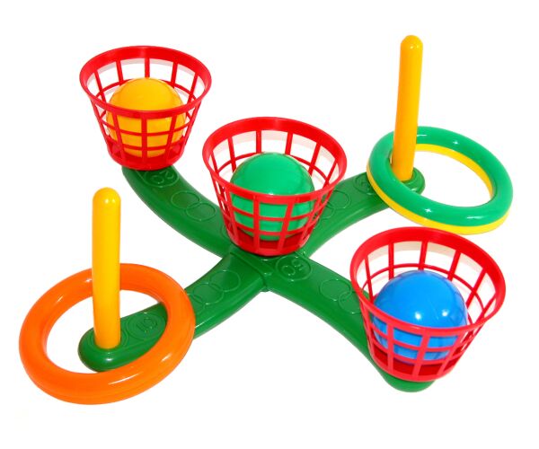 Házení kroužků a míčků